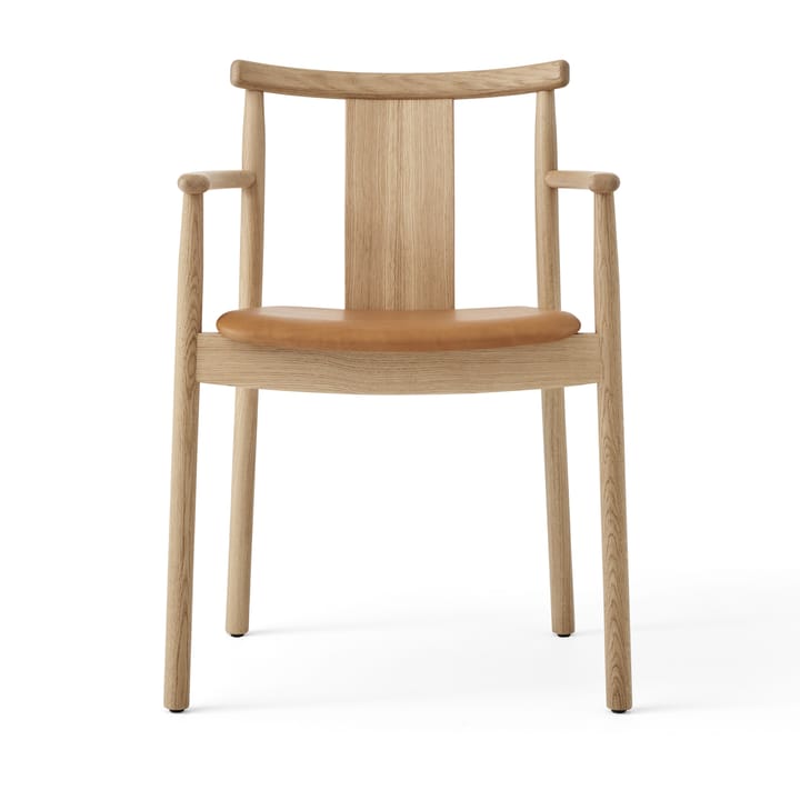 Sedia con braccioli e cuscino Merkur, Rovere, Dakar 0250 cognac Audo Copenhagen