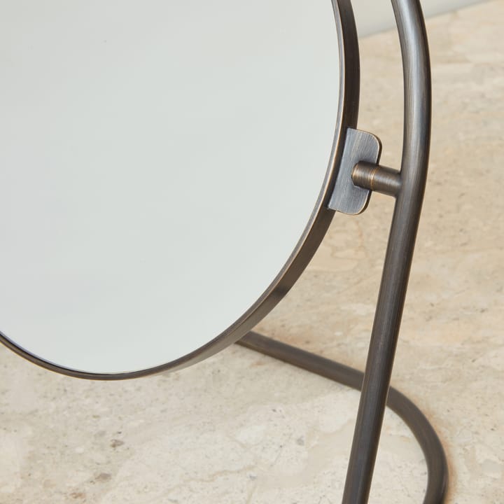 Specchio da tavolo Nimbus 25 cm - ottone bronzato - Audo Copenhagen