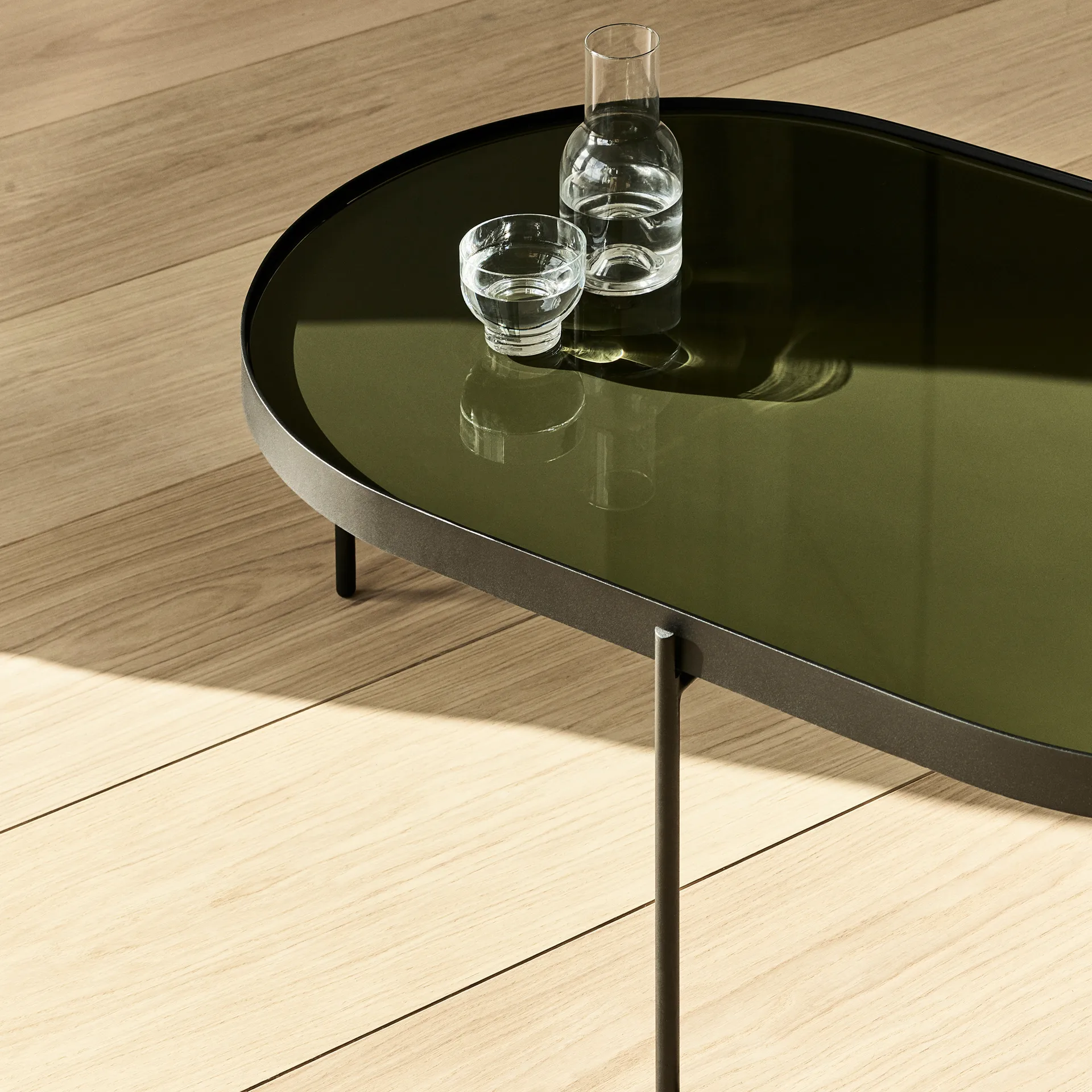 Tavolino NoNo L 59,5x96,5 cm, nero-grigio scuro Audo Copenhagen