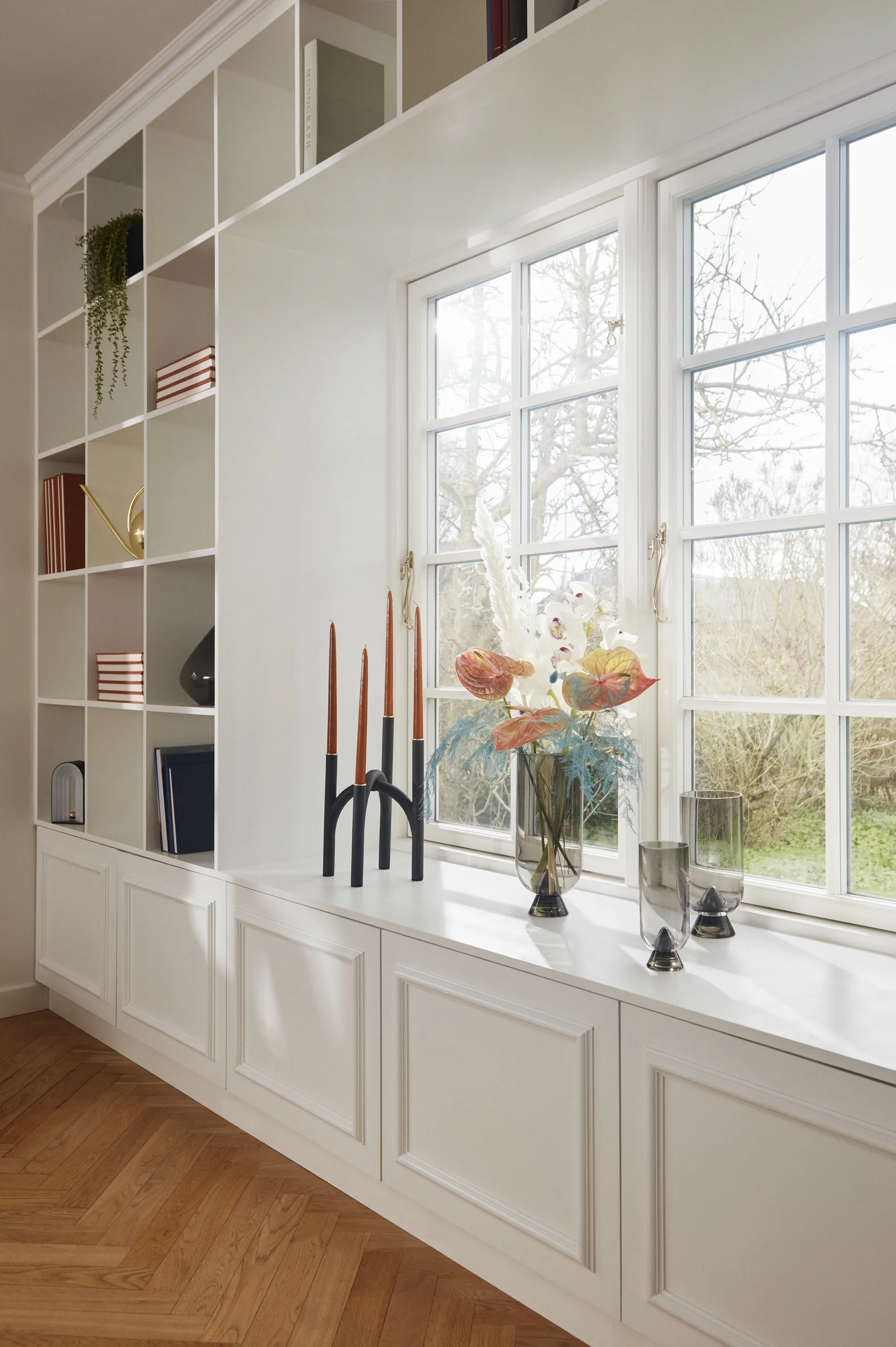 Candeliere Angui 34 cm, Nero-oro AYTM