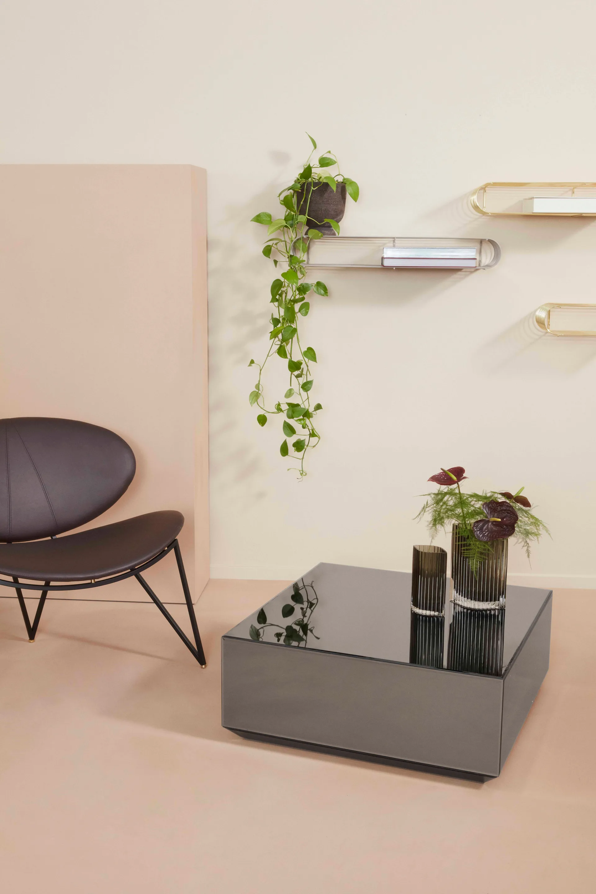 Tavolino Speculum 80x80 cm, Nero AYTM