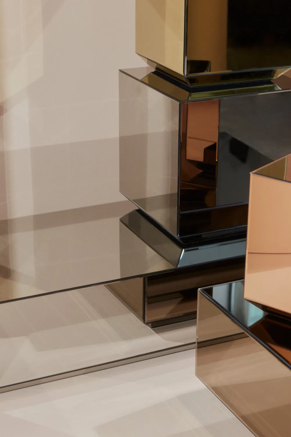 Tavolino Speculum 80x80 cm, Nero AYTM