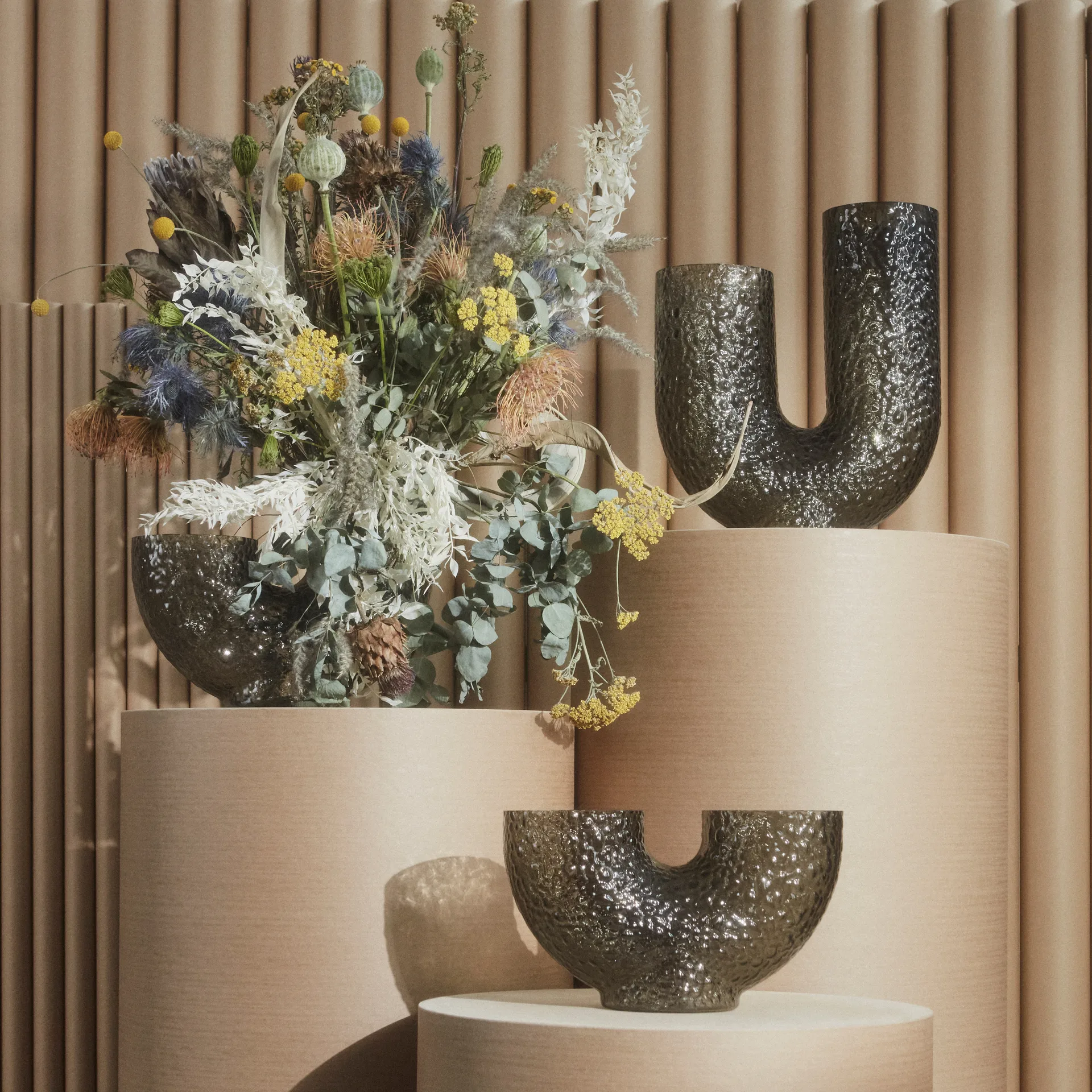 Vaso Arura basso, nero AYTM