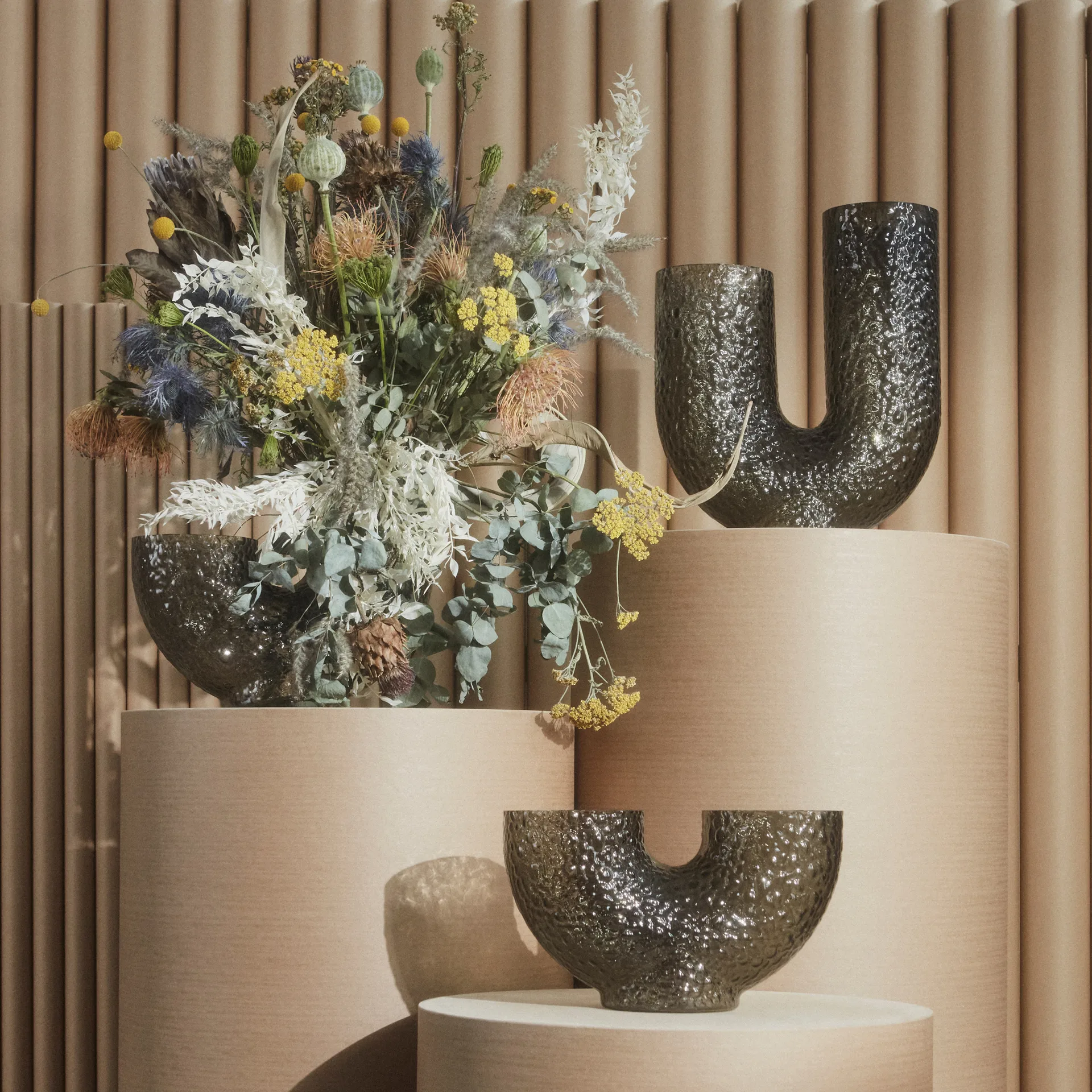 Vaso Arura basso, nero AYTM