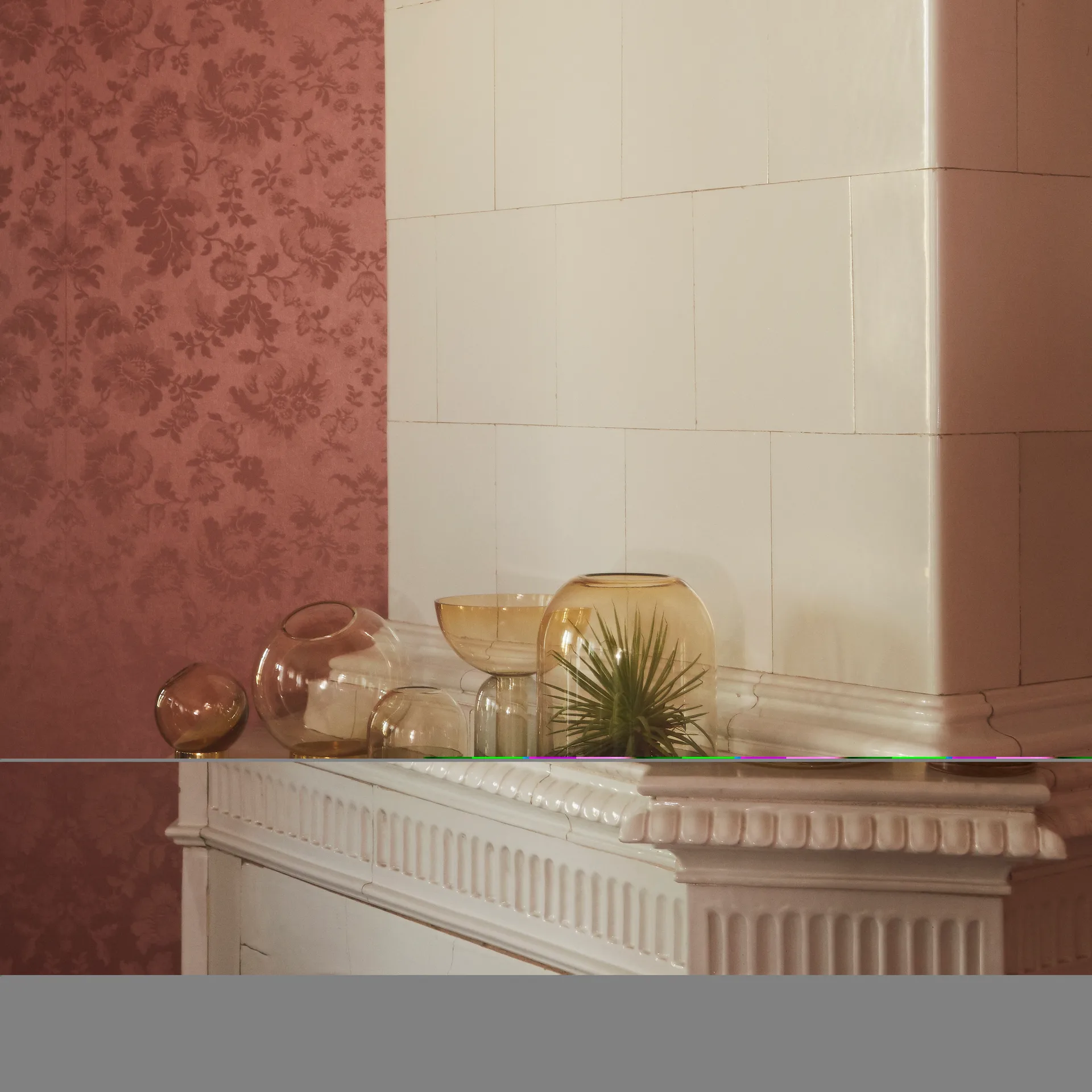 Vaso Globe piccolo, ambra-oro AYTM