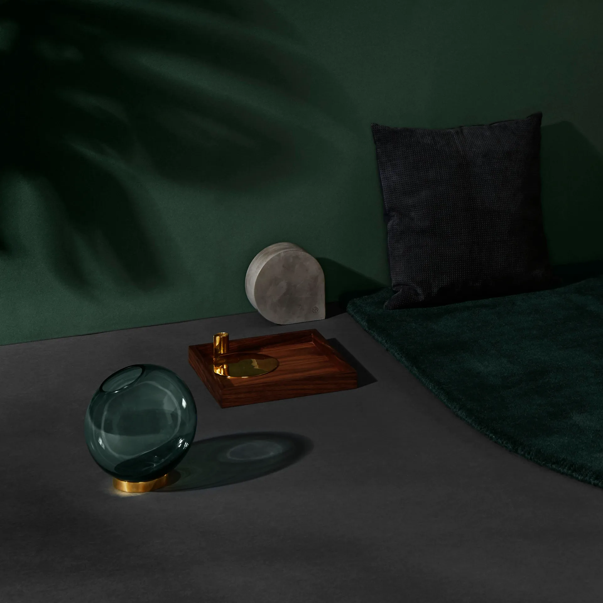 Vassoio quadrato Unity noce, grande AYTM