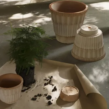 Vaso Atlas raw con sottovaso - Rosa, Ø14 cm - Bergs Potter