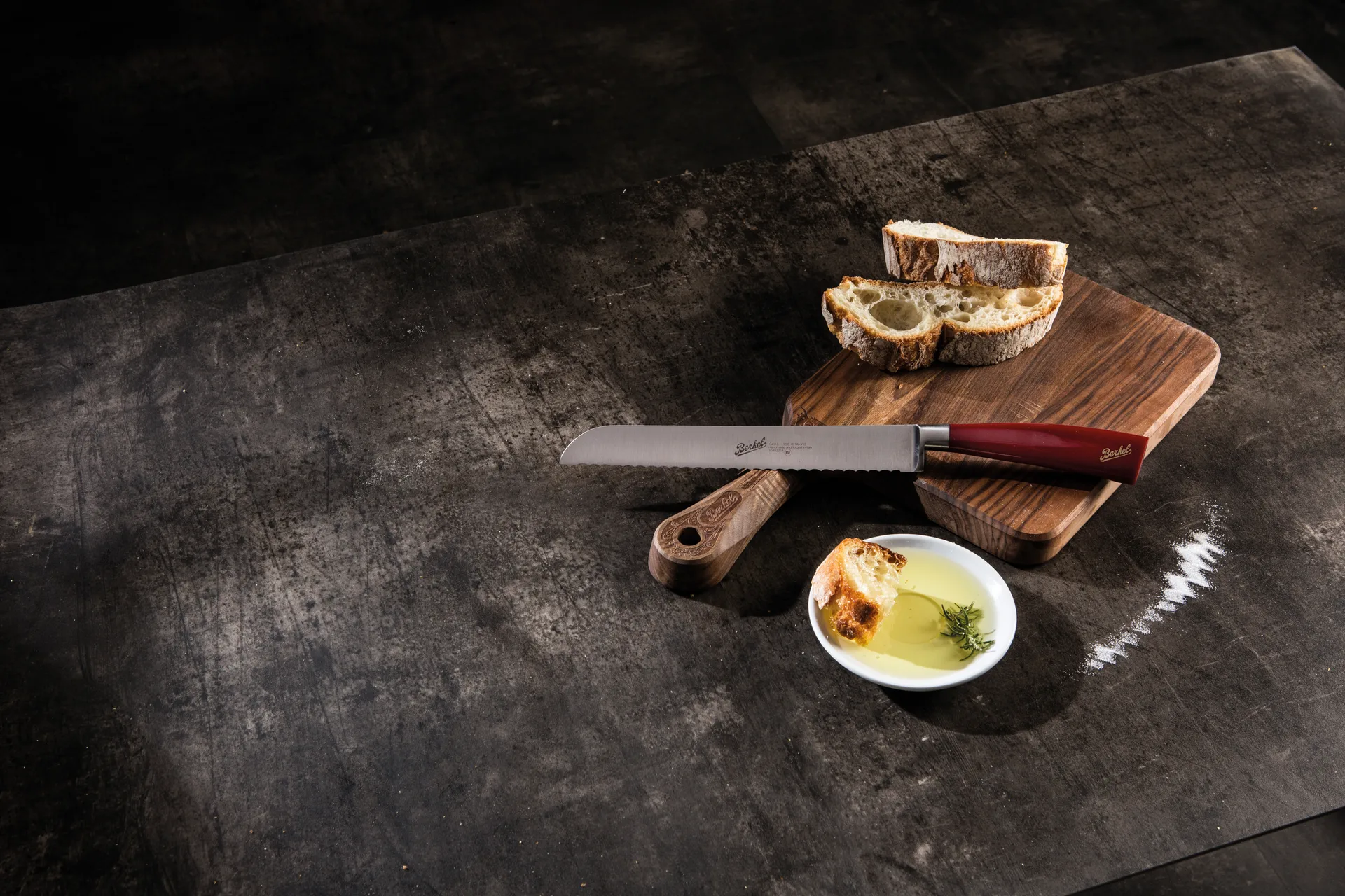 Elegance Red coltello da pane, 22 cm Berkel
