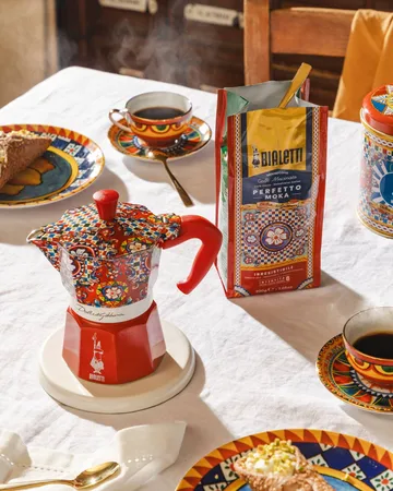Moka Bialetti x Dolce & Gabbana - Carretto siciliano, 6 tazze - Bialetti