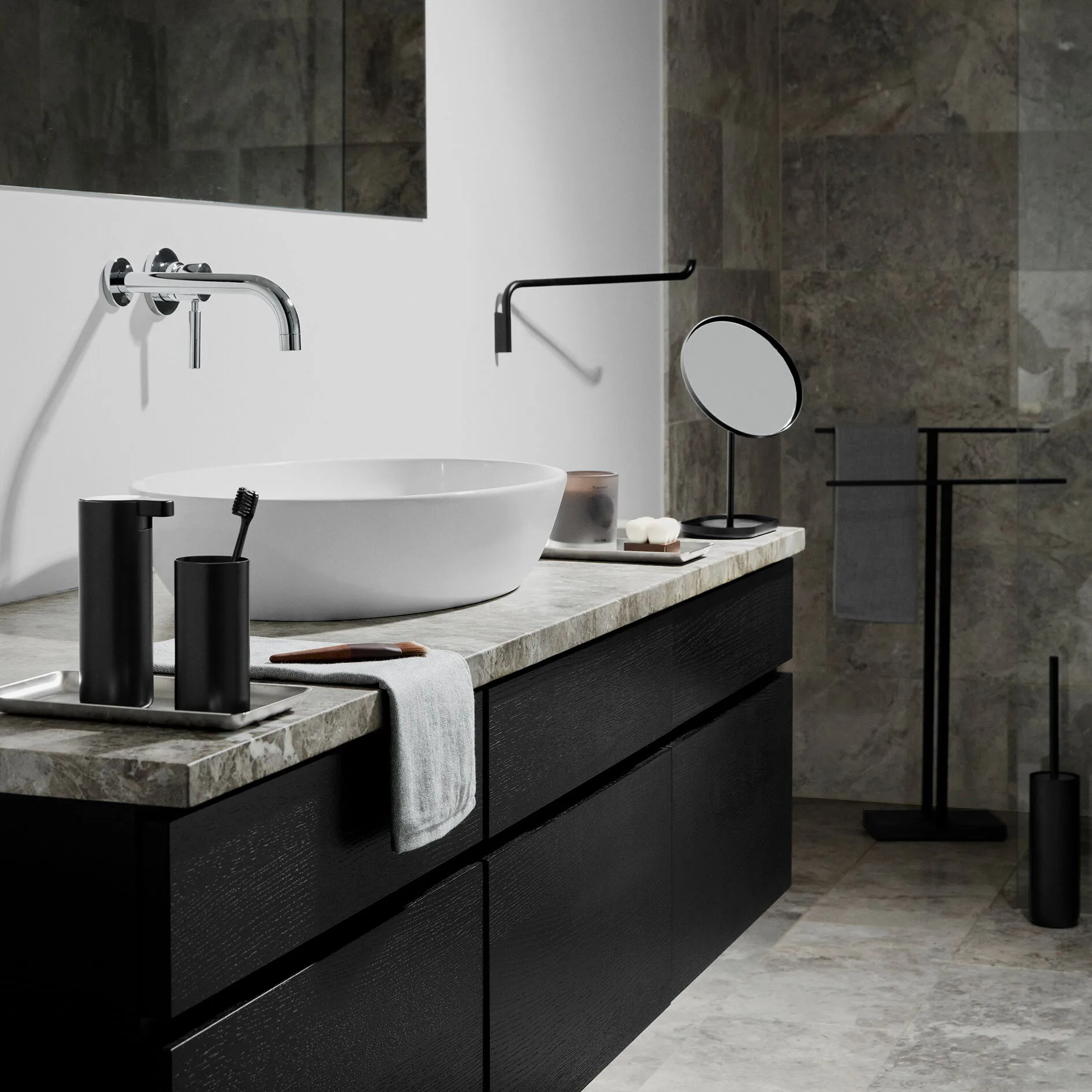 Dispenser sapone Modo, Nero blomus