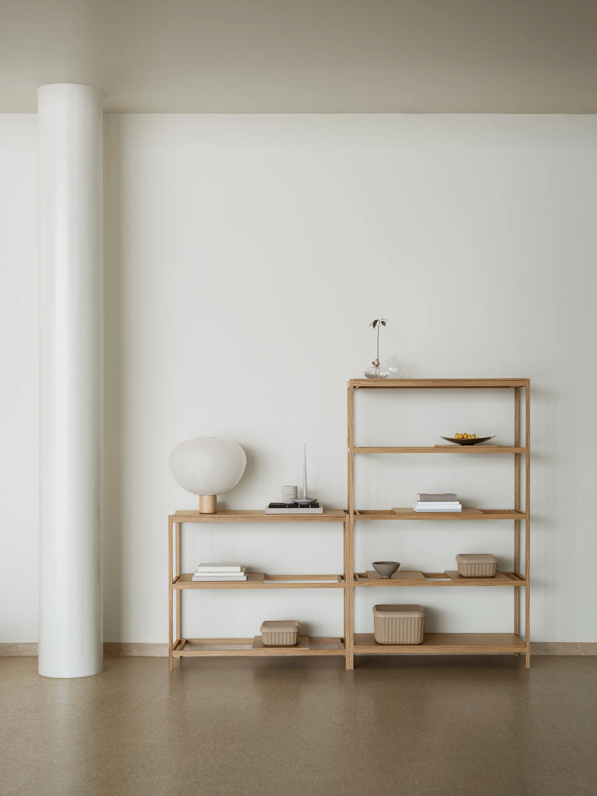 Lampada da tavolo Kami, Rovere, Ø46 cm blomus