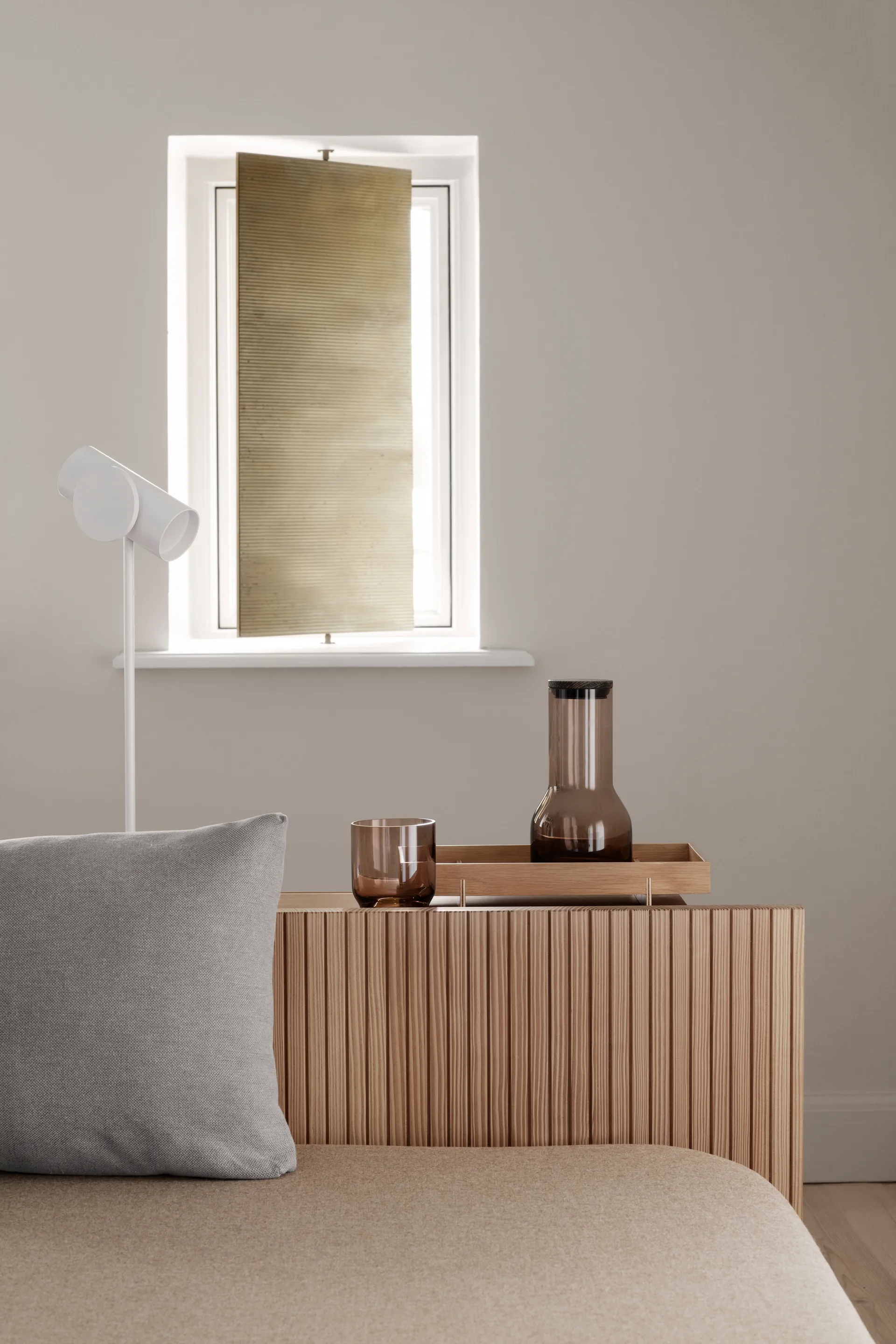 Lampada da tavolo Stage, Lily white blomus