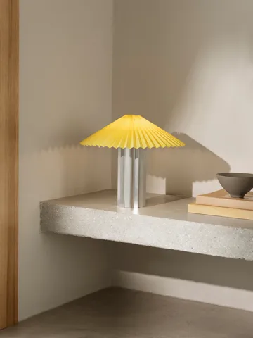 Lampada da tavolo Taite - Crema oro, Ø36,5x31 cm - blomus