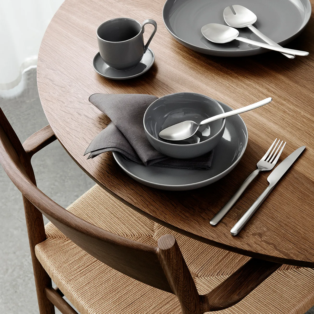 Piatto fondo Ro Ø 22cm, Sharkskin blomus