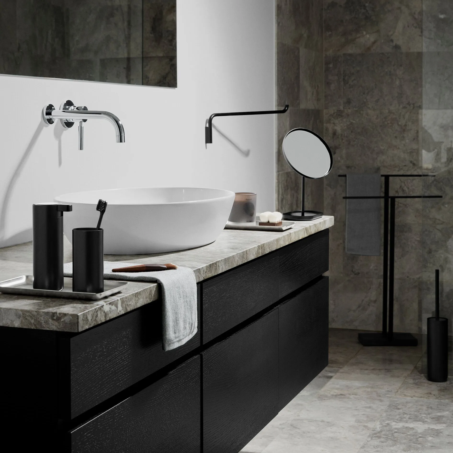 Portaspazzolino Modo, Nero blomus