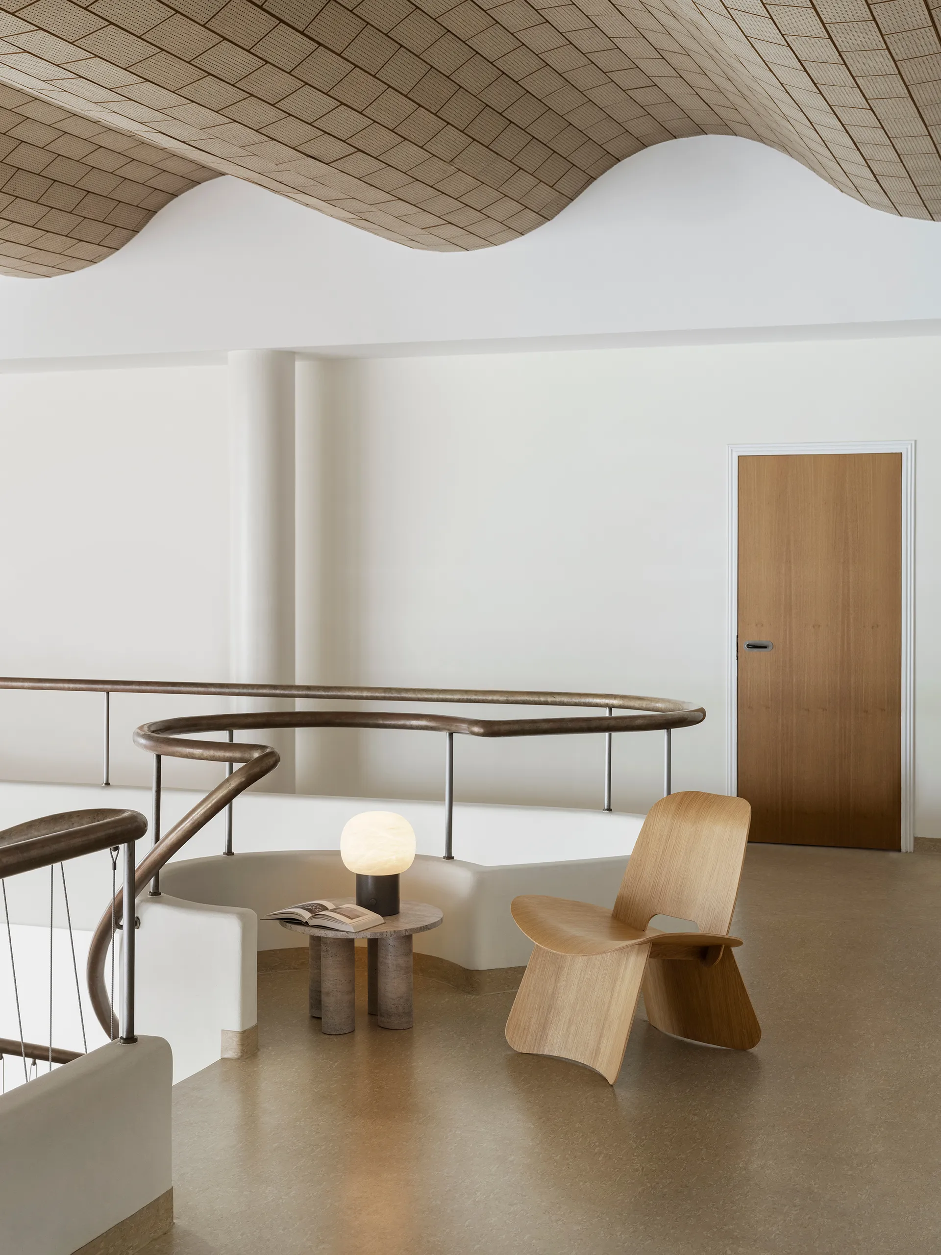 Sedia Nagomi , Plywood oliato blomus