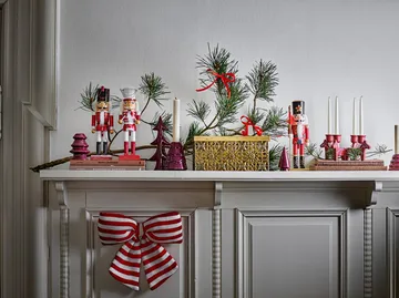 Candelabro dell’Avvento con numeri - Rosso, 23 cm - Bloomingville