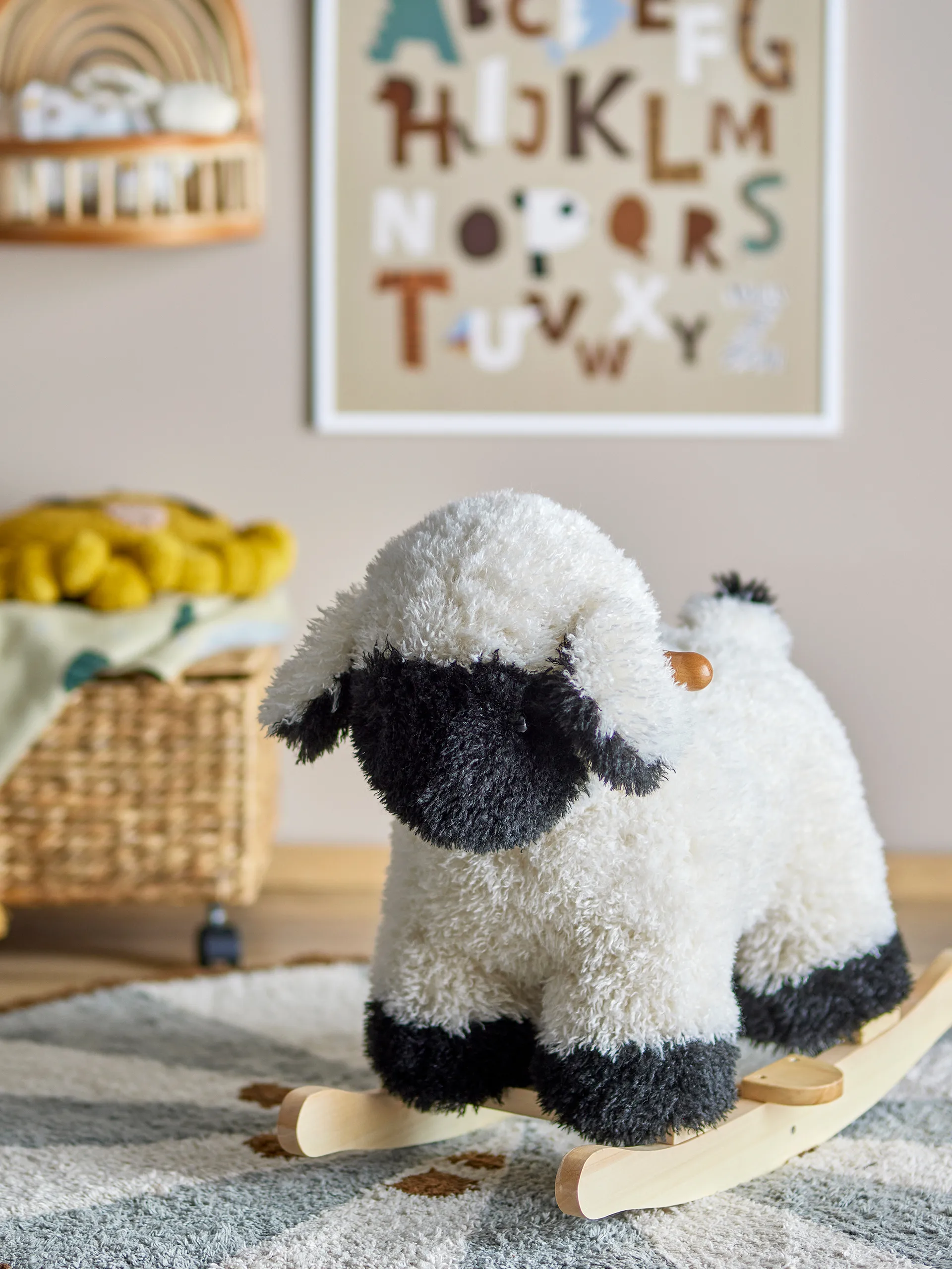 Cavallo a dondolo Dolly pecora, Bianco Bloomingville