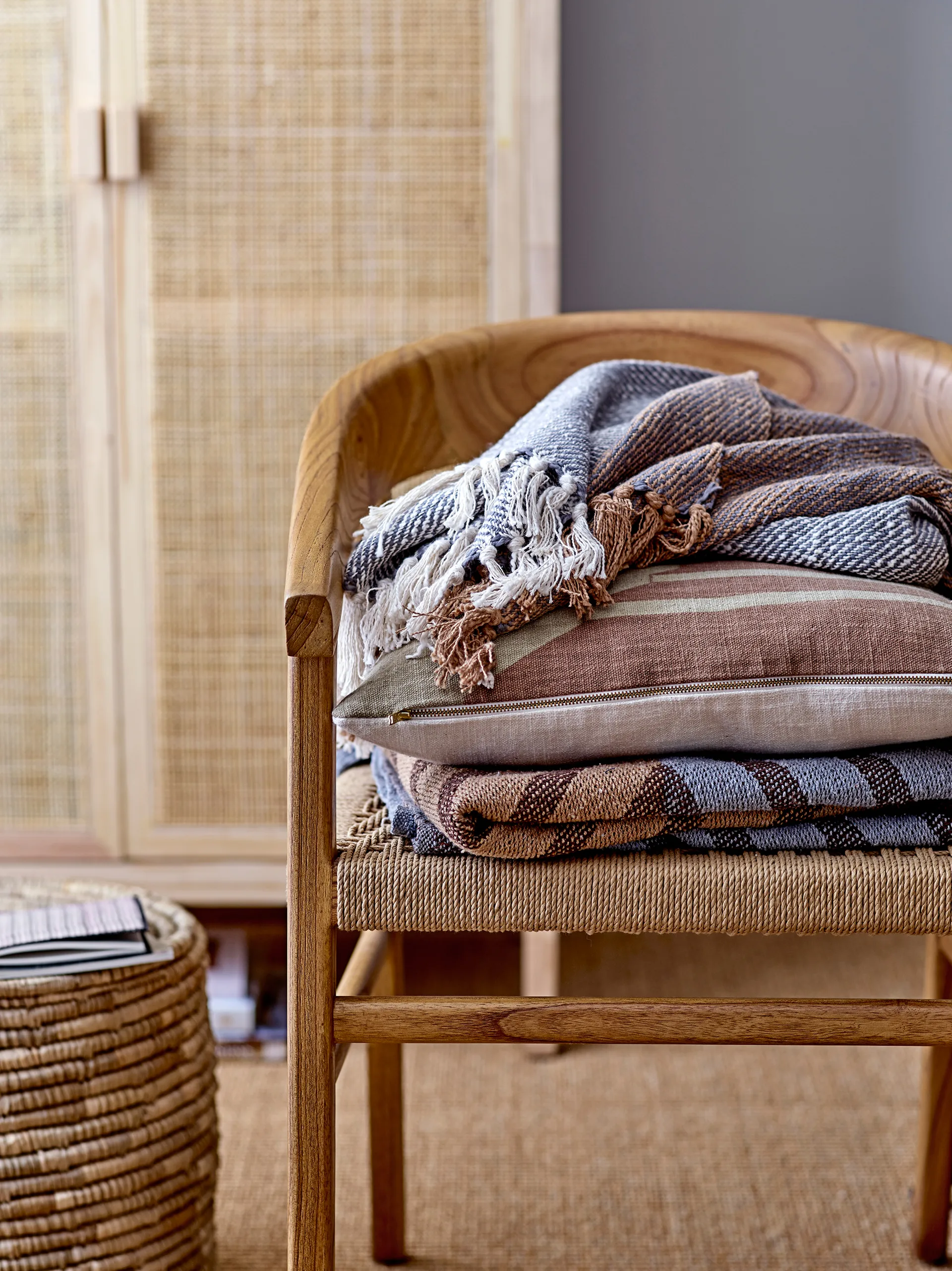 Cesto contenitore Lin con coperchio, 2 pezzi, Naturale Bloomingville