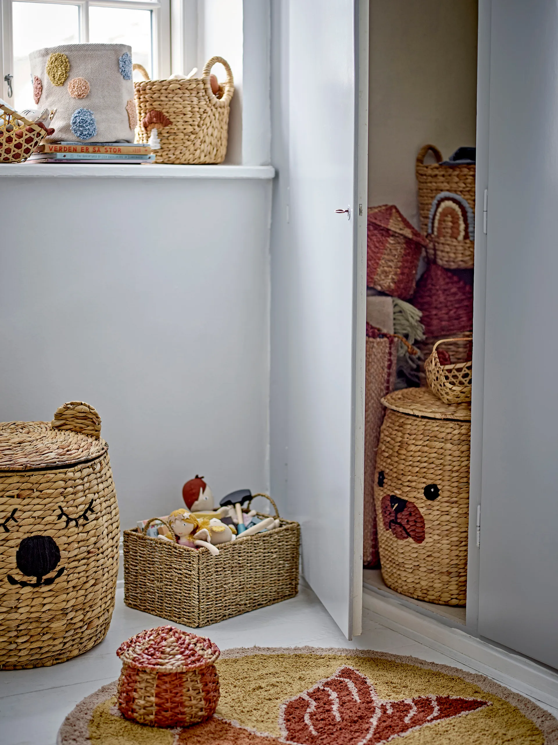 Cesto portaoggetti Dolma con coperchio Ø42x50 cm, Natura Bloomingville