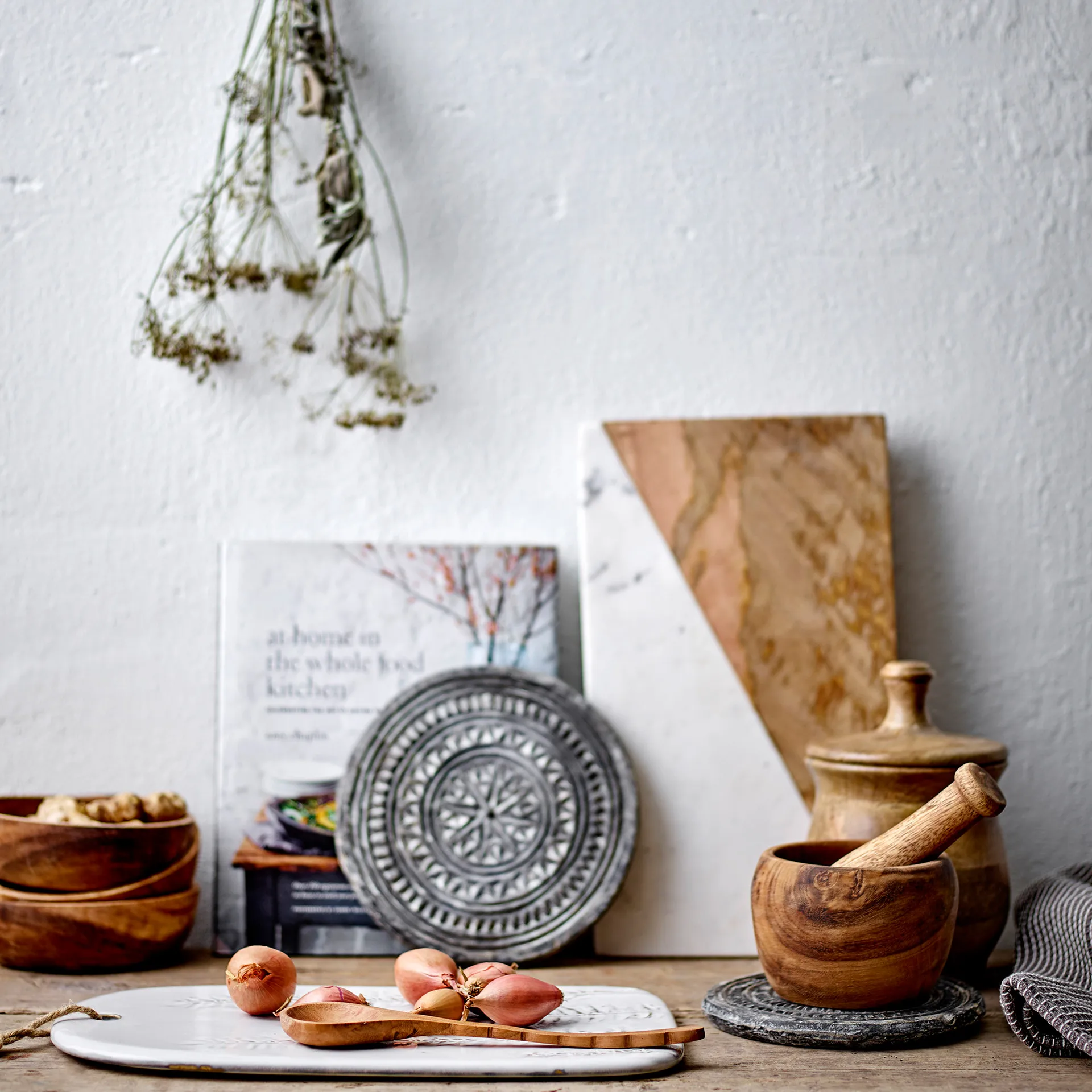 Ciotola Irha in acacia confezione da 4, marrone Bloomingville