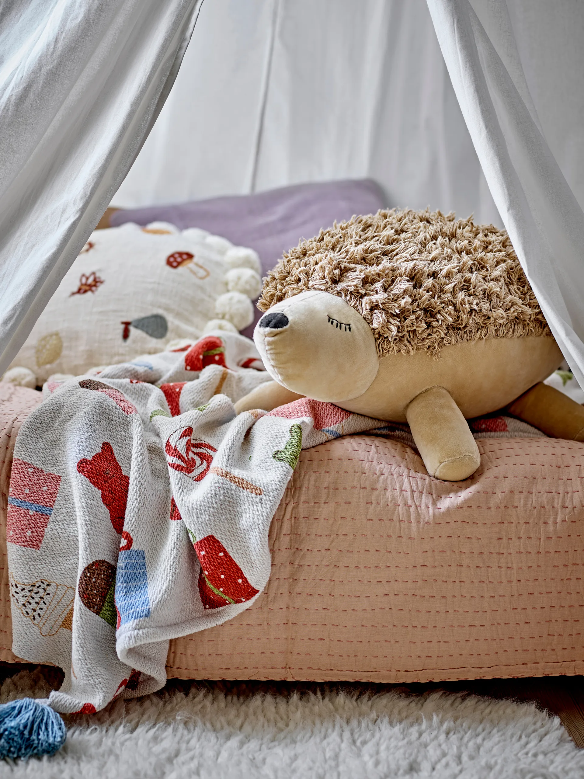 Coperta Sweets 130x160 cm, Natura Bloomingville