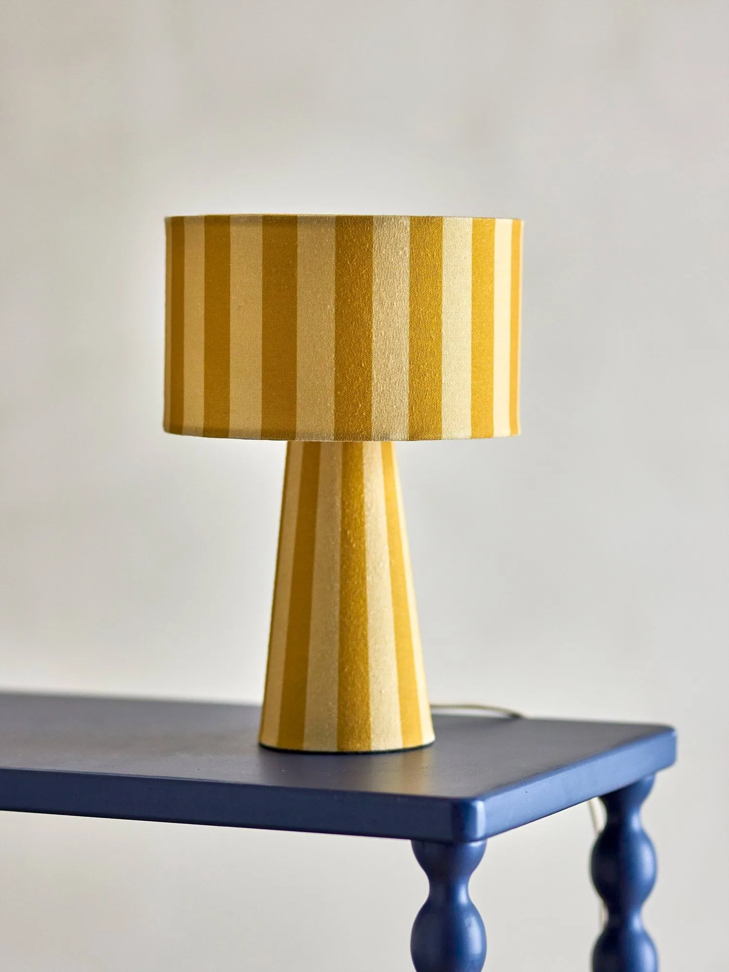 Lampada da tavolo Emmie Ø20 cm, Giallo, Ø20 cm Bloomingville