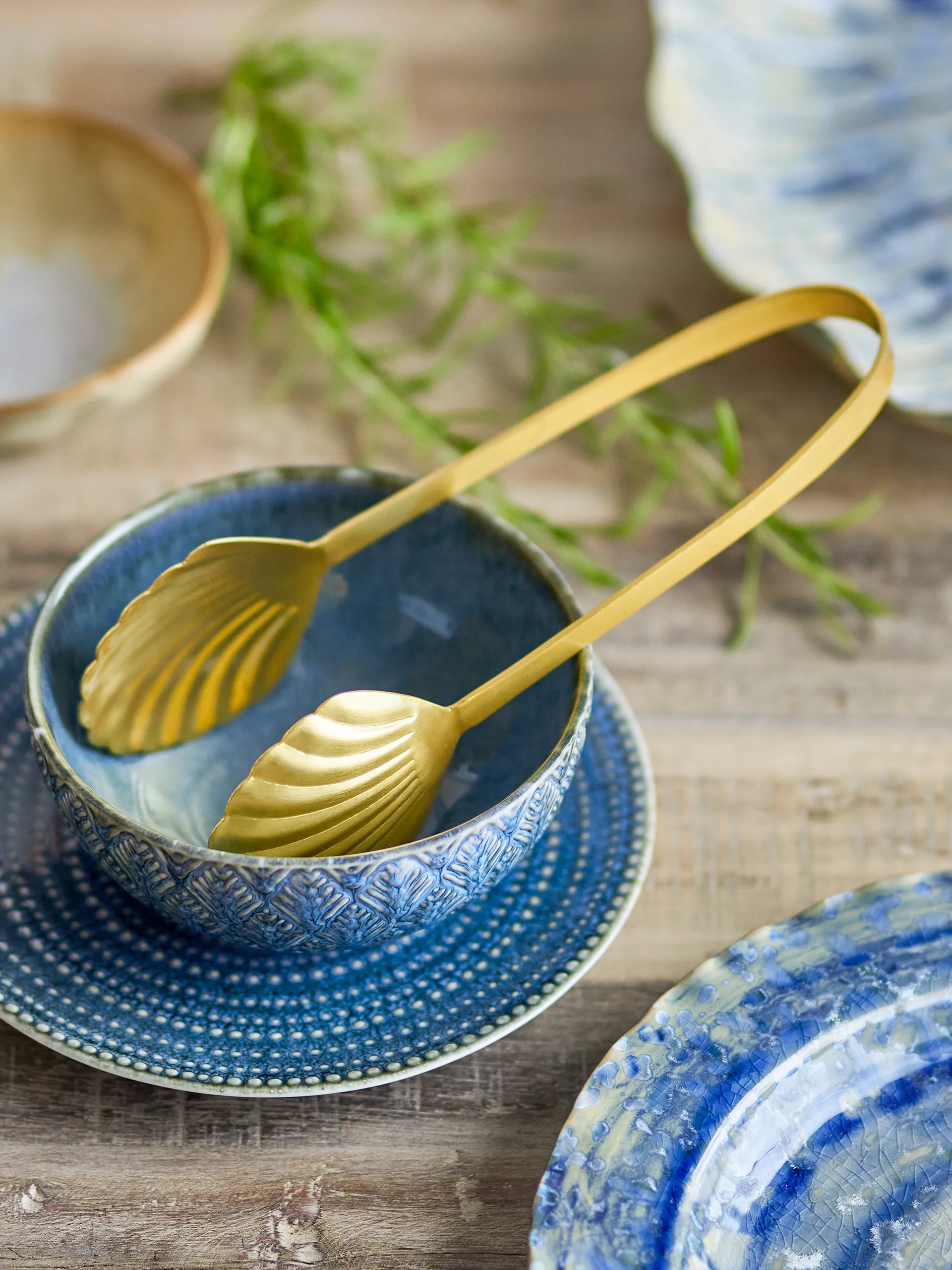 Pinza da portata Loreta, Oro Bloomingville