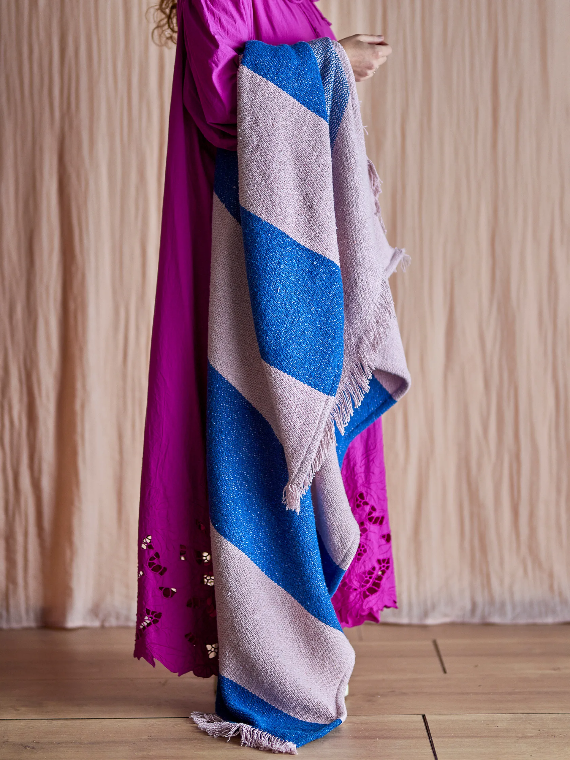 Plaid Cadeo 130x160 cm, Blu Bloomingville