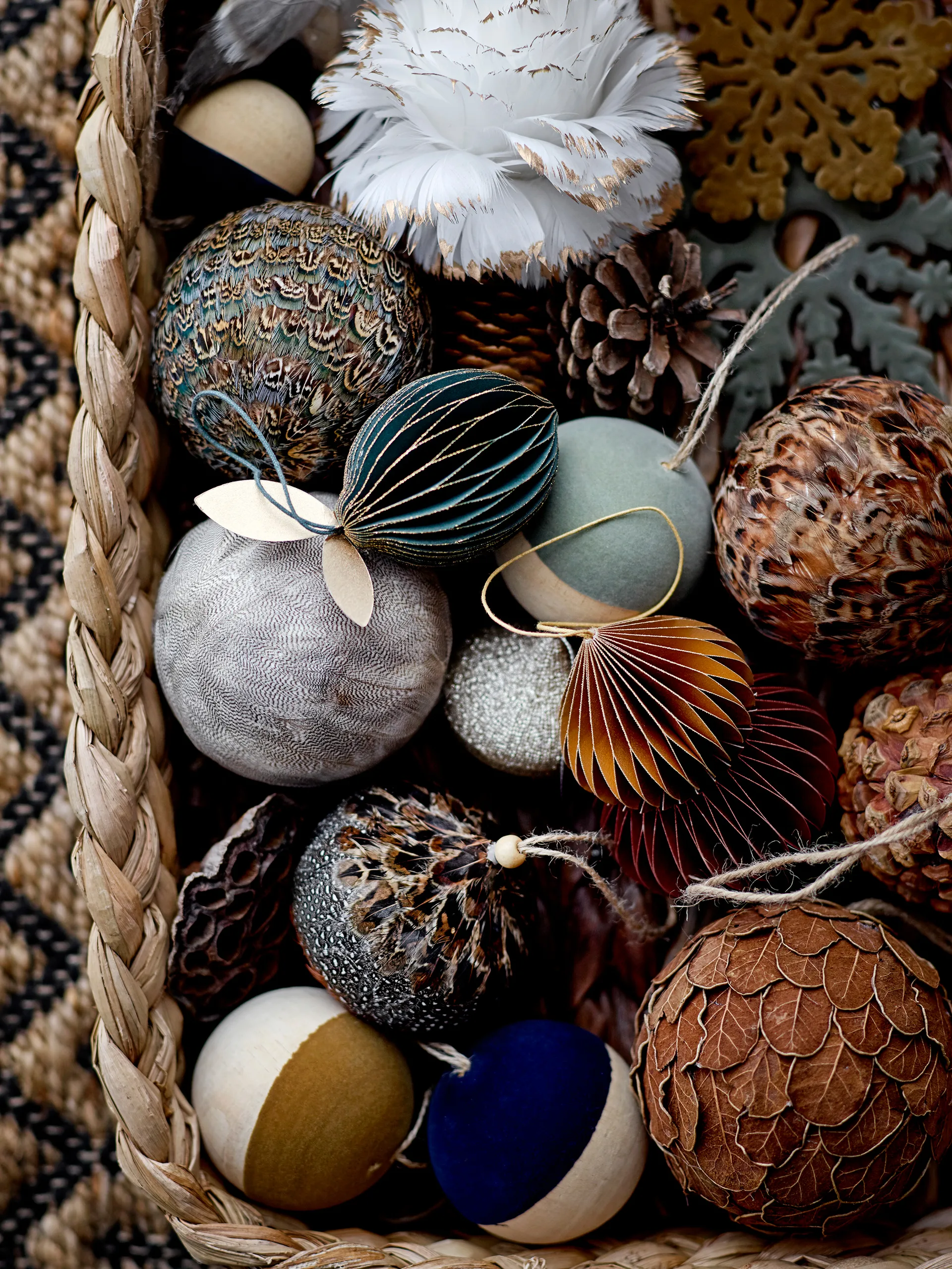 Sfera di Natale Misba Ø 9 cm, 4 pezzi, Multicolore Bloomingville