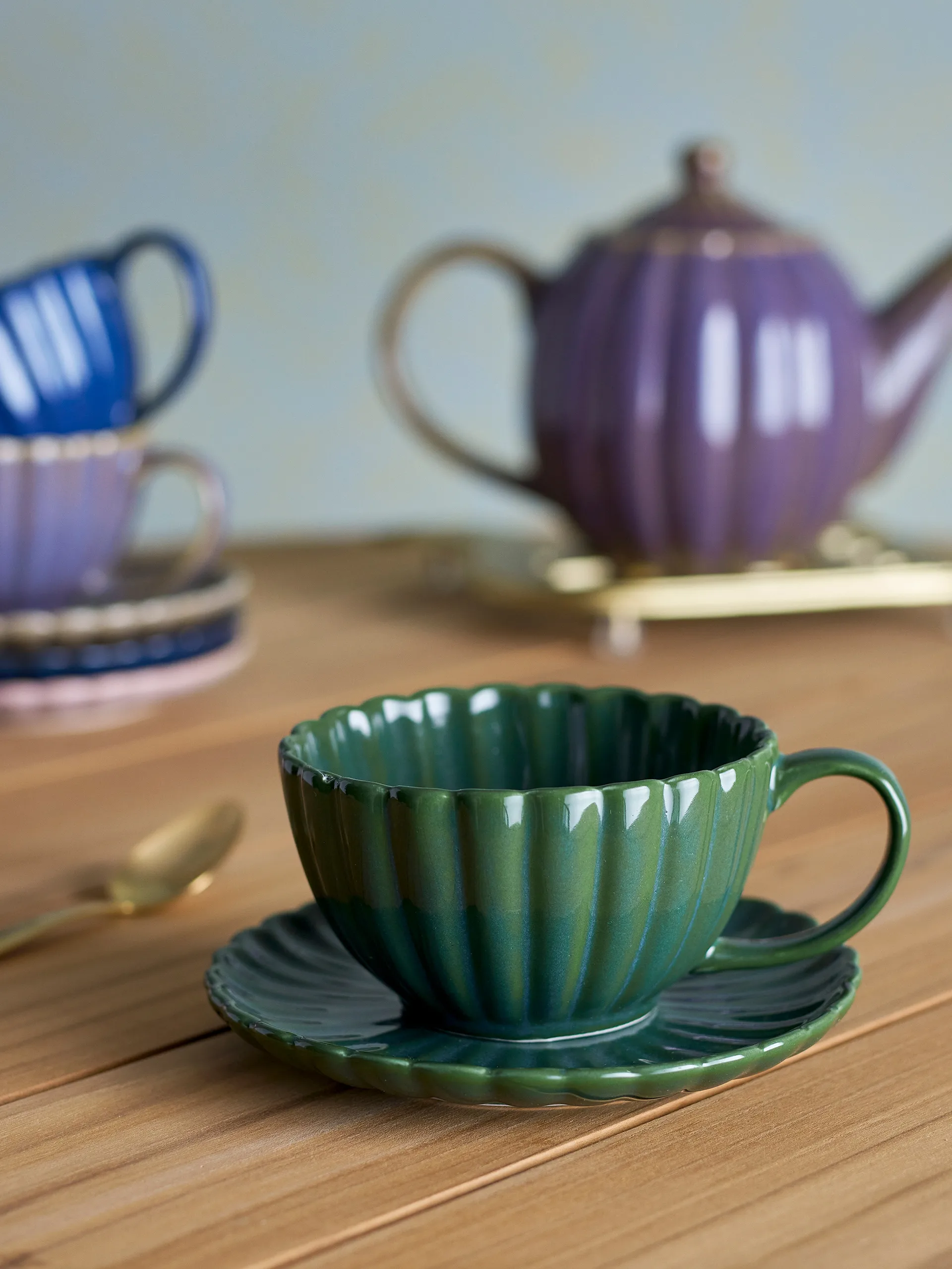 Tazza Latina 22 cl con piattino, Verde Bloomingville