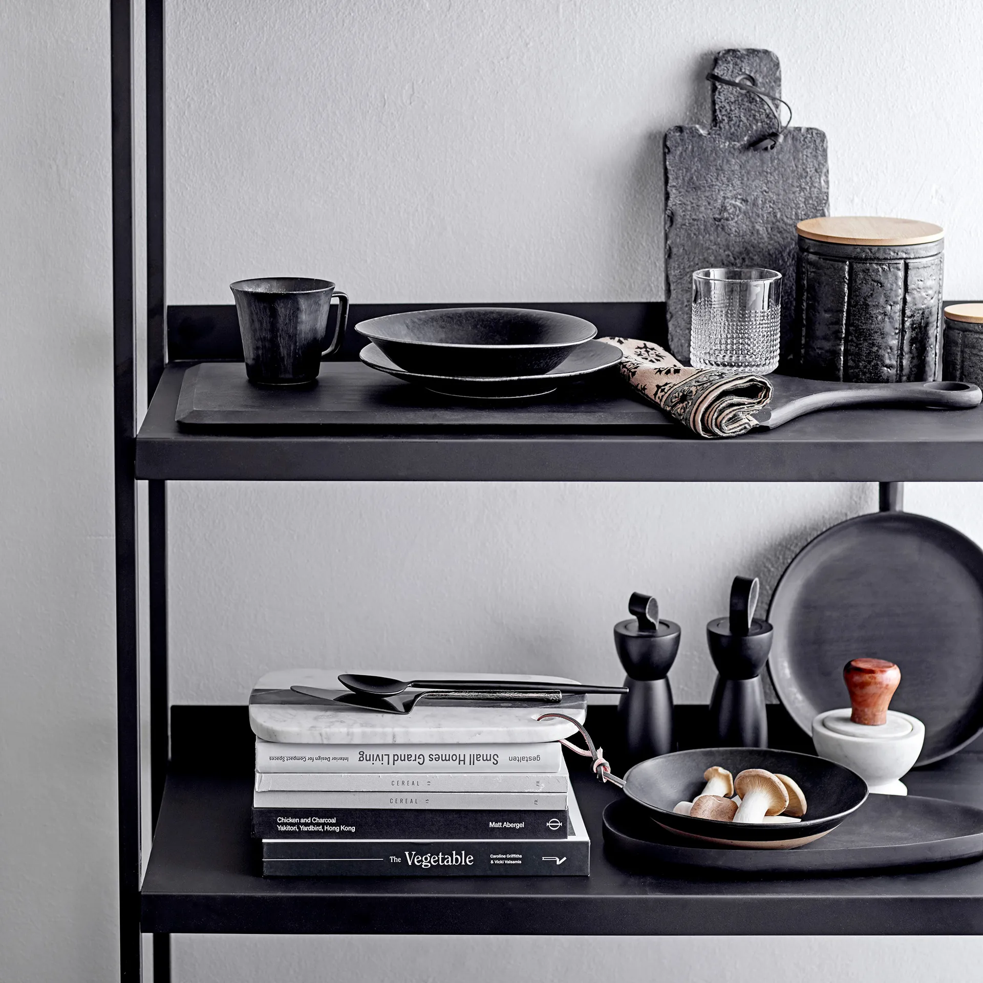 Tazza Yoko 32 cl confezione da 4, nero Bloomingville