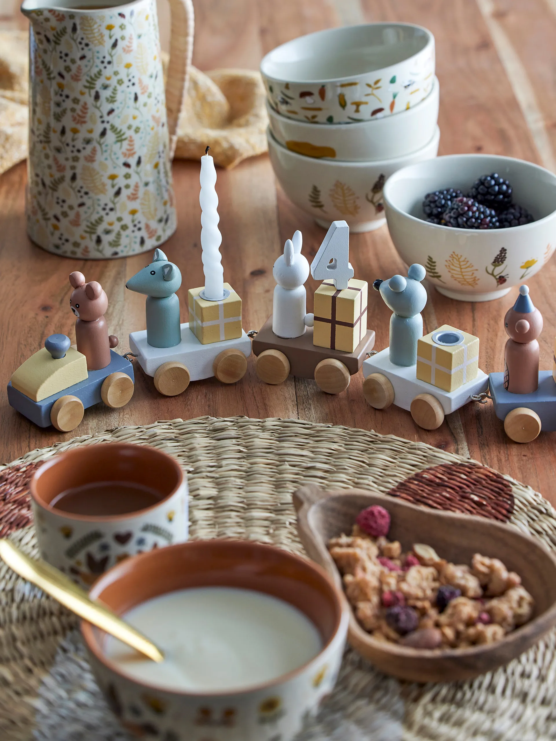 Treno di compleanno Junaid, Marrone Bloomingville