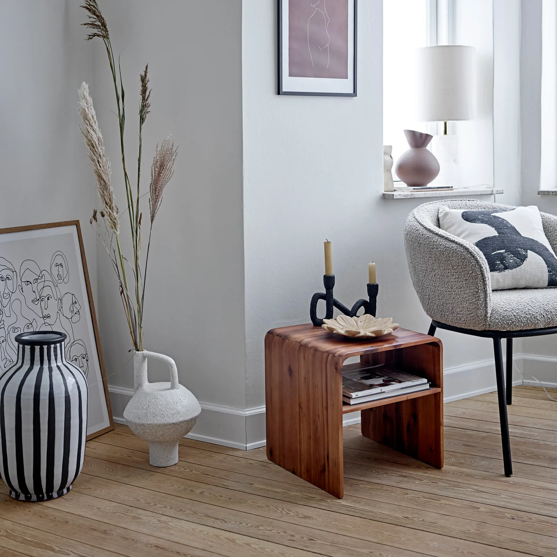 Vaso Schila terracotta 44 cm, Bianco e nero Bloomingville