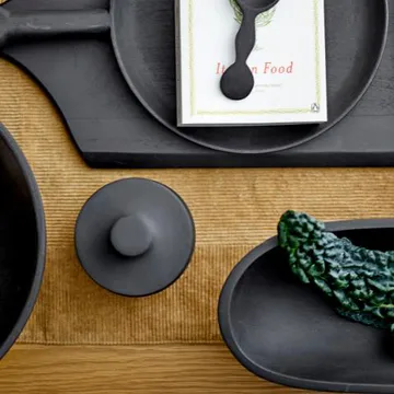 Vassoio con piede Eina - nero - Bloomingville