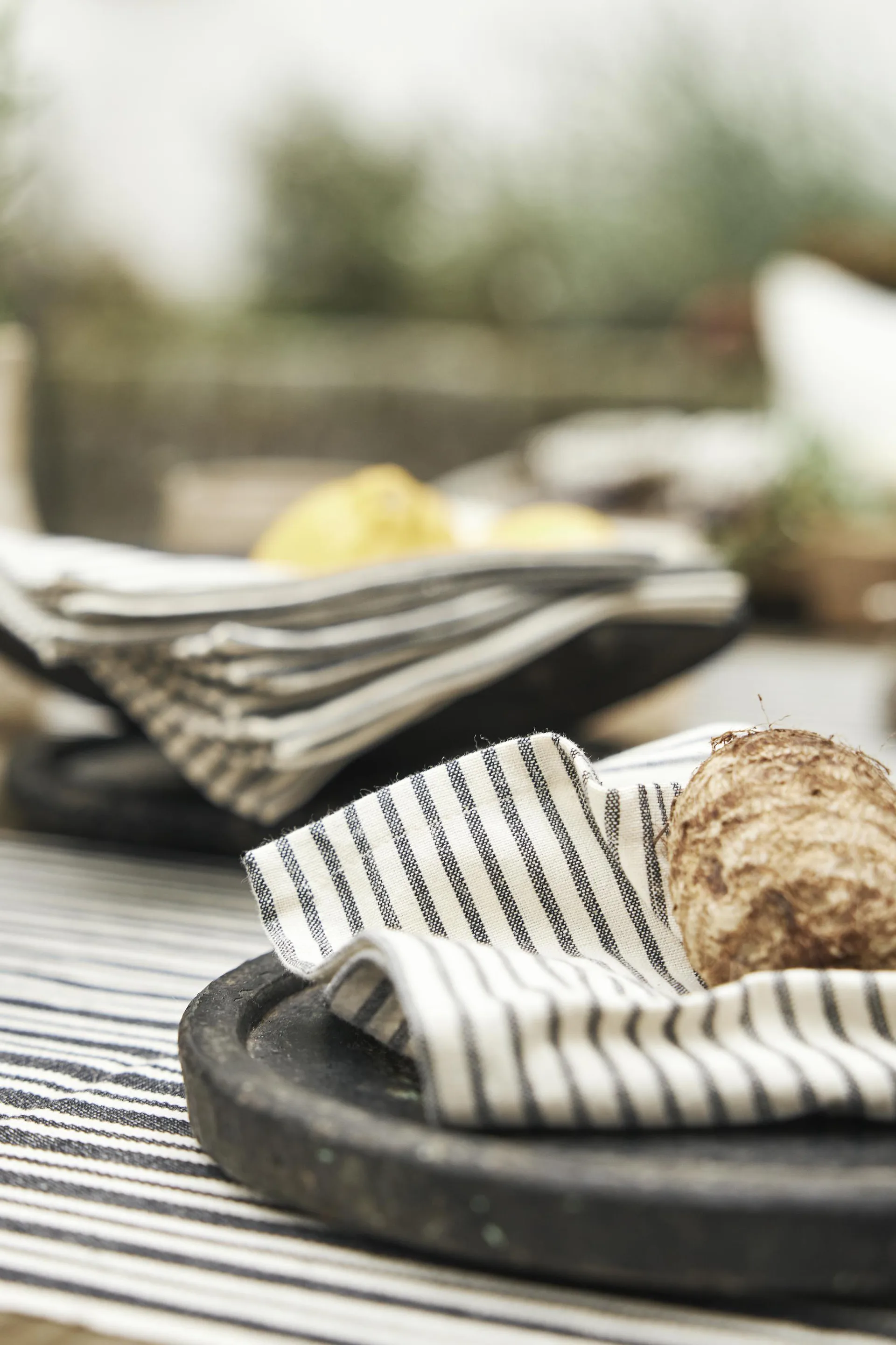 Tovagliolo di cotone Sammie 40x40 cm confezione da 4, Bianco e nero Boel & Jan