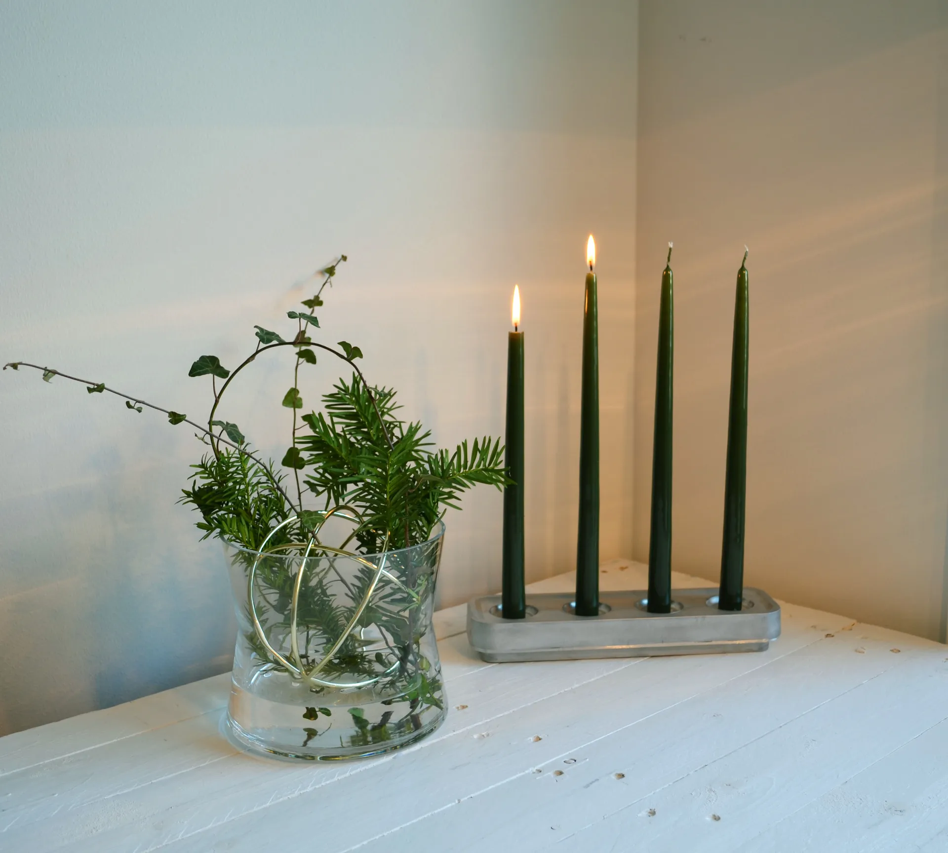 Portacandele lungo Stumpastaken lucidato, 8,5x29,5 cm Born In Sweden