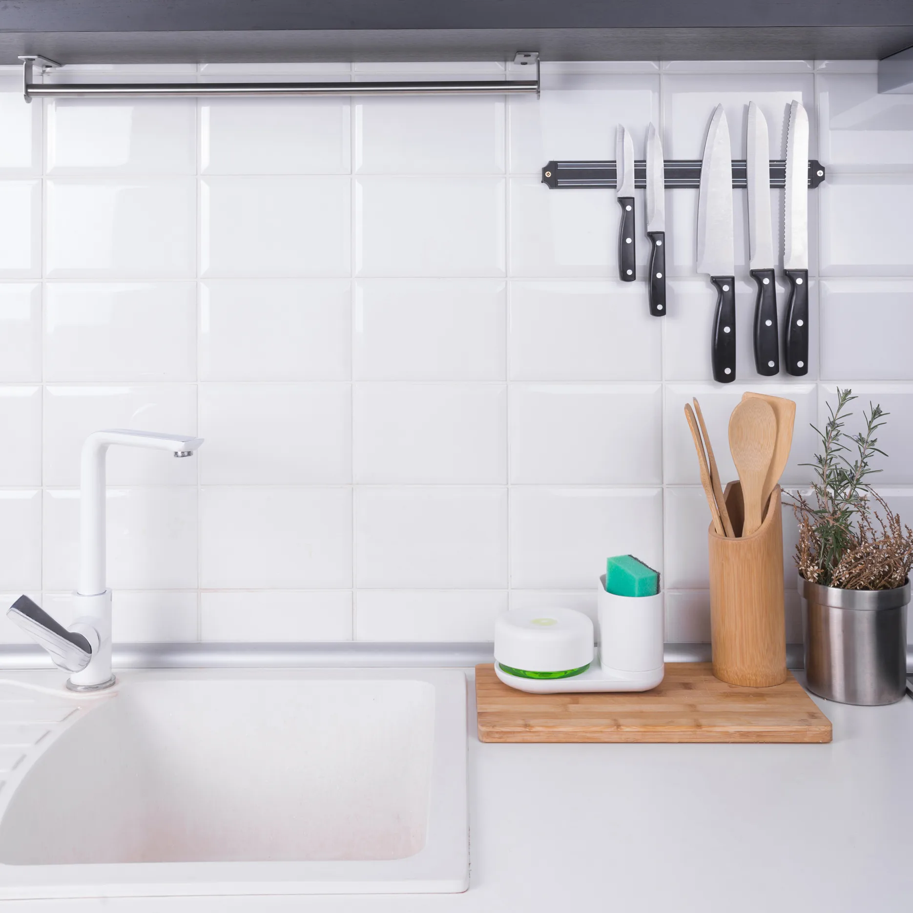 Dispenser detersivo da piatti con cestello contenitore, bianco Bosign