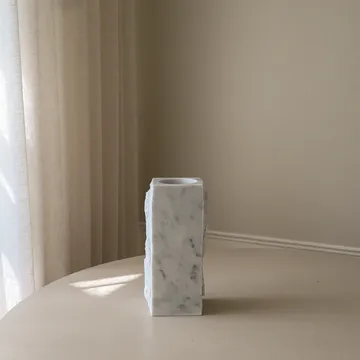 Carrara Edge vaso in marmo - Medium, 30 cm - Botané