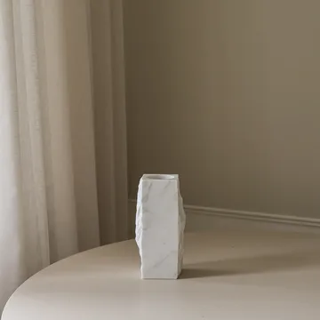 Carrara Edge vaso in marmo - Small, 25 cm - Botané