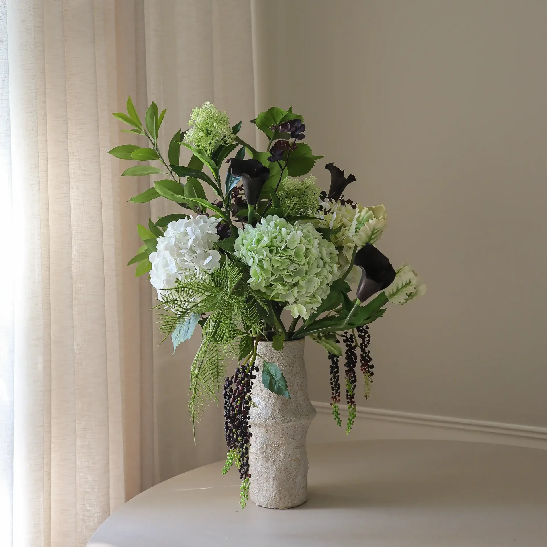 Moonlit Garden bouquet artificiale, Ortensia-tulipano pappagallo-calla, 106 cm, 17 pz Botané