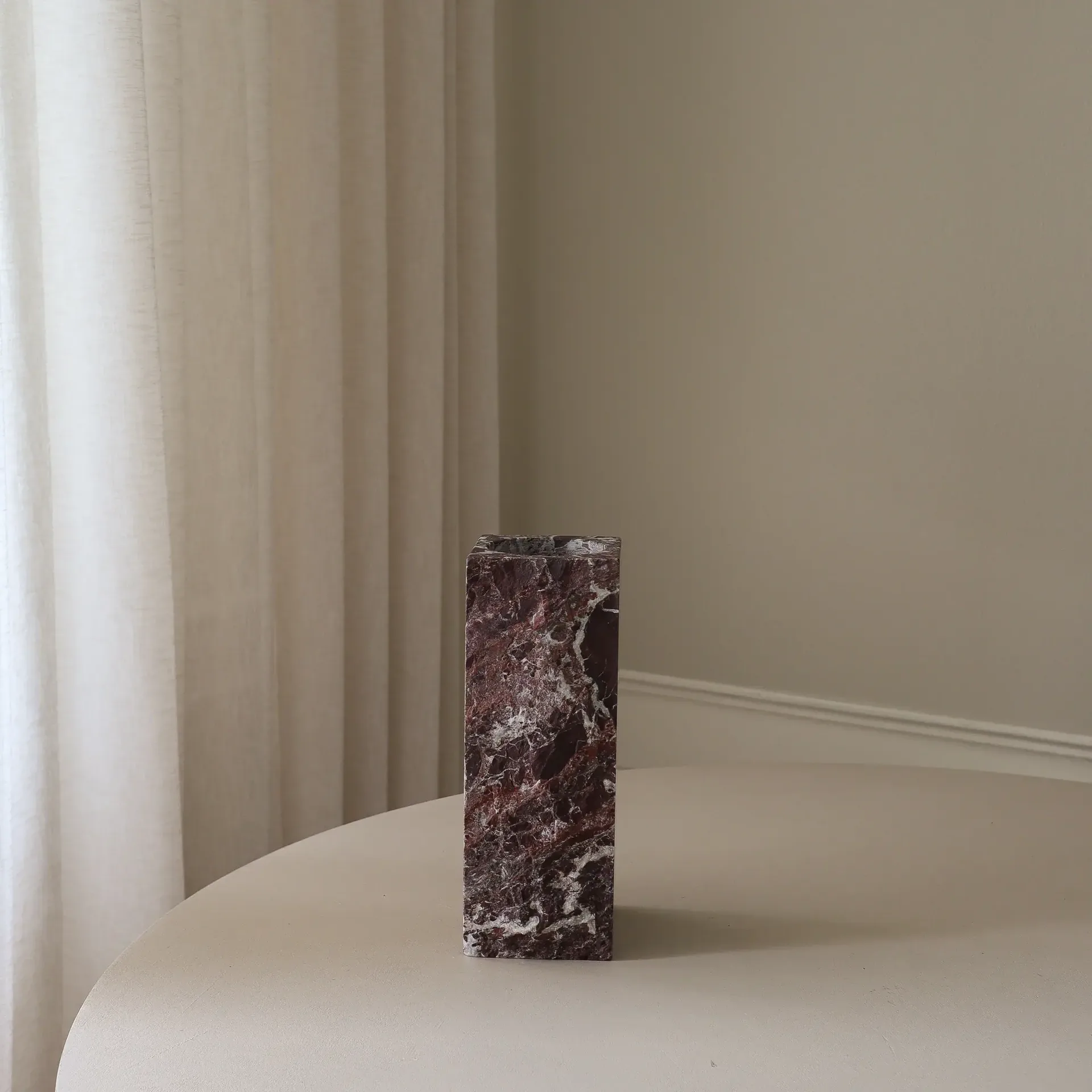 Rosso Levanto Edge vaso in marmo, Medium, 30 cm Botané