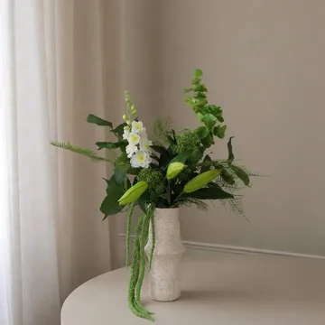 Silent Meadow bouquet artificiale - Delphinium-lilium-amaranto-eucalipto-felce 6 pz - Botané