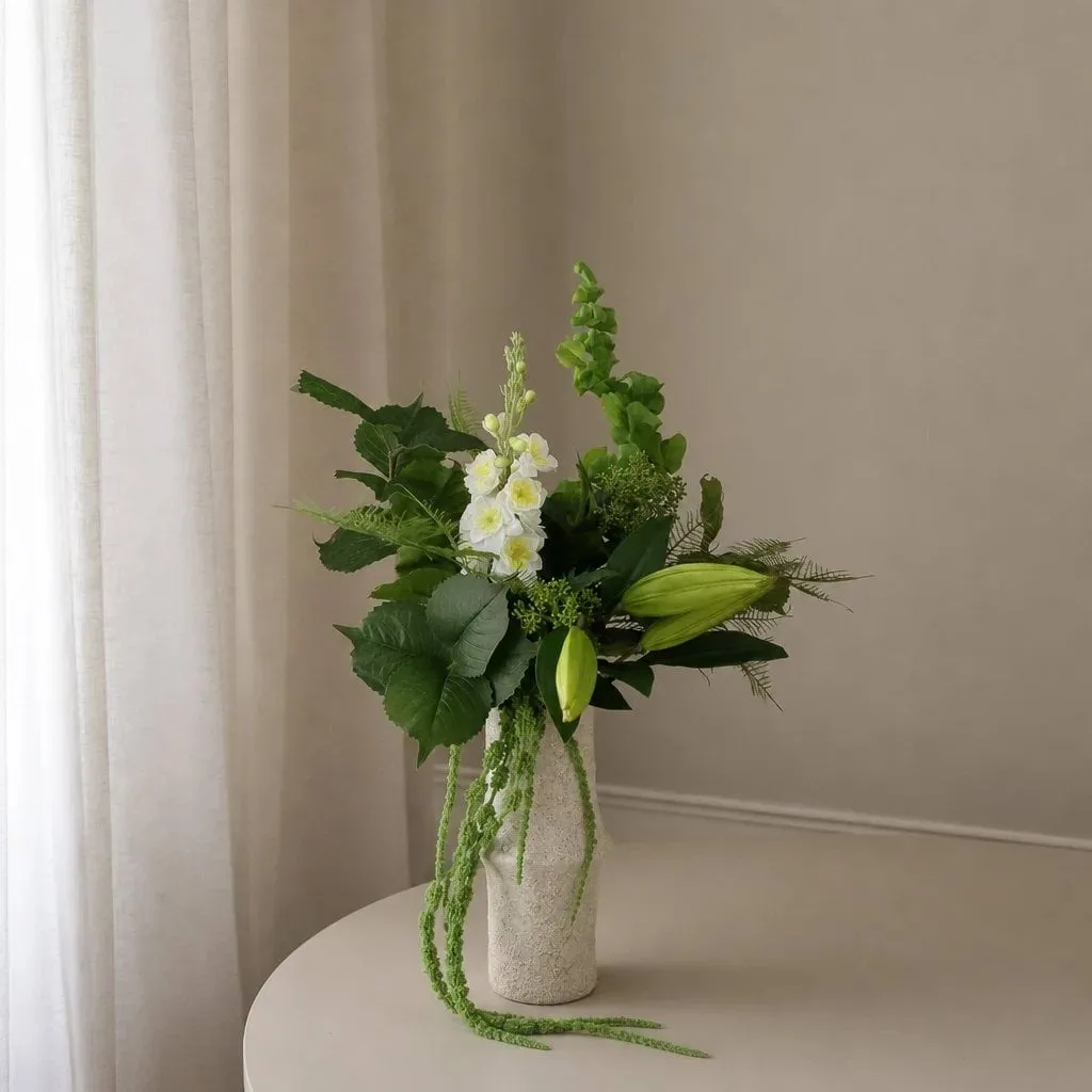 Silent Meadow bouquet artificiale, Delphinium-lilium-amaranto-eucalipto-felce 6 pz Botané