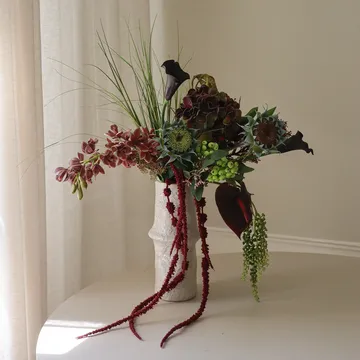 Woodland Nocturne bouquet artificiale - Calla–anthurium–ortensia–girasole autunnale, 112 cm, 14 pz - Botané