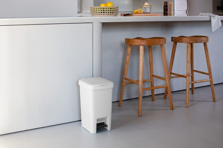 Cestino a pedale StepUp 16 L, Grigio chiaro Brabantia