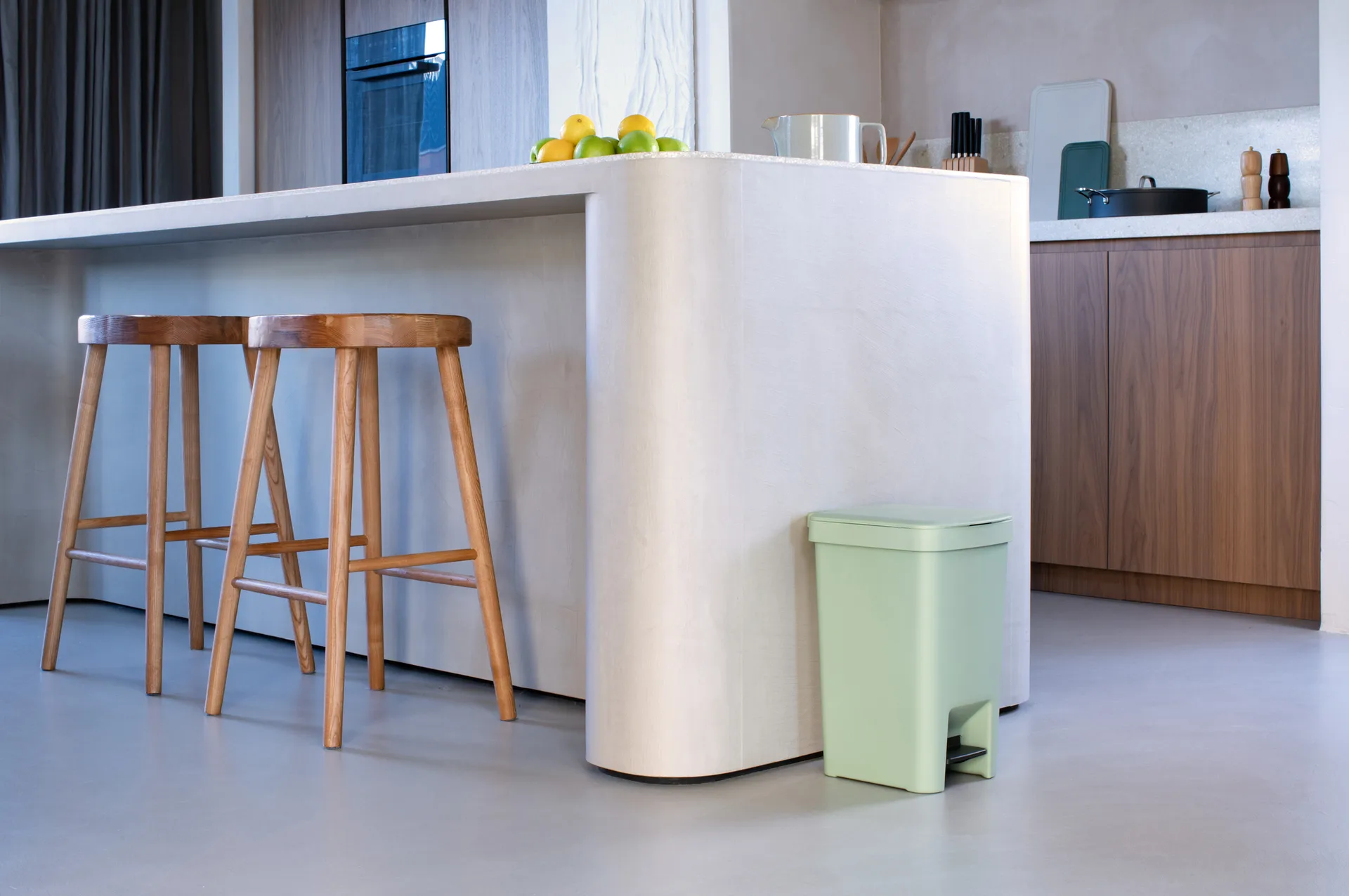 Cestino a pedale StepUp 16 L, Verde giada Brabantia