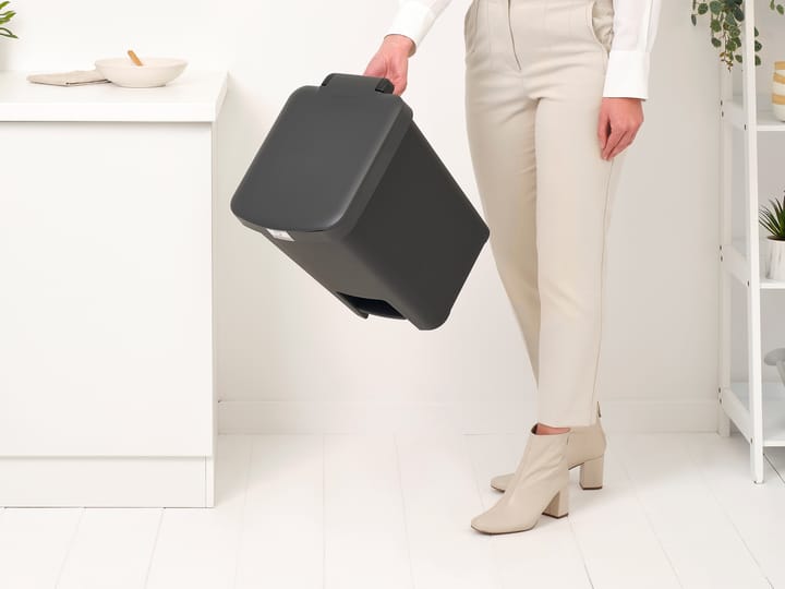 Cestino a pedale StepUp 25 L, Grigio scuro Brabantia