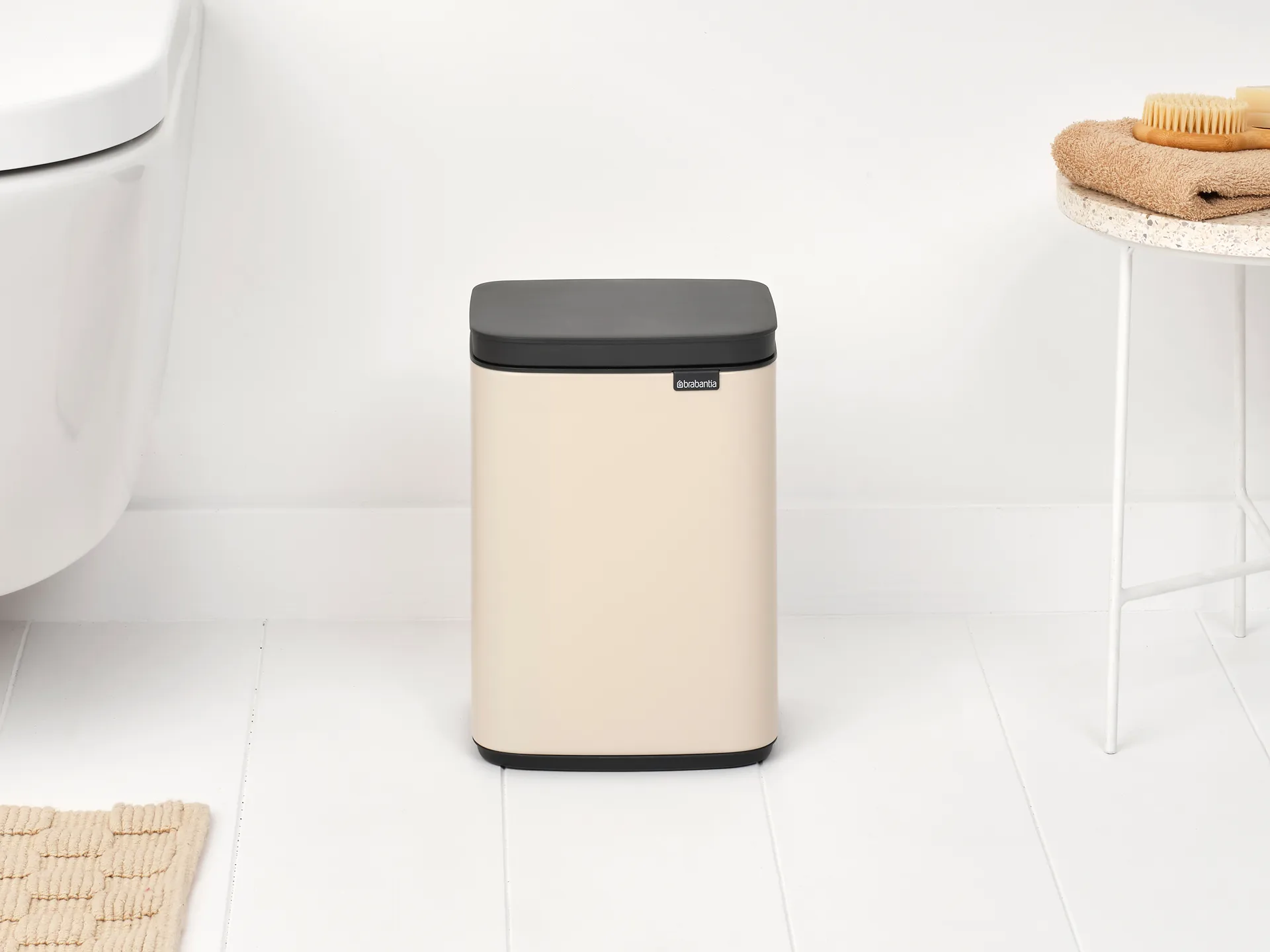 Cestino per la pattumiera Bo da 4 L, Beige Chiaro Brabantia