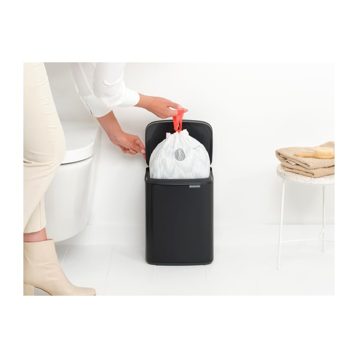 Cestino per la patumiera Bo da 7 L - Matte black - Brabantia